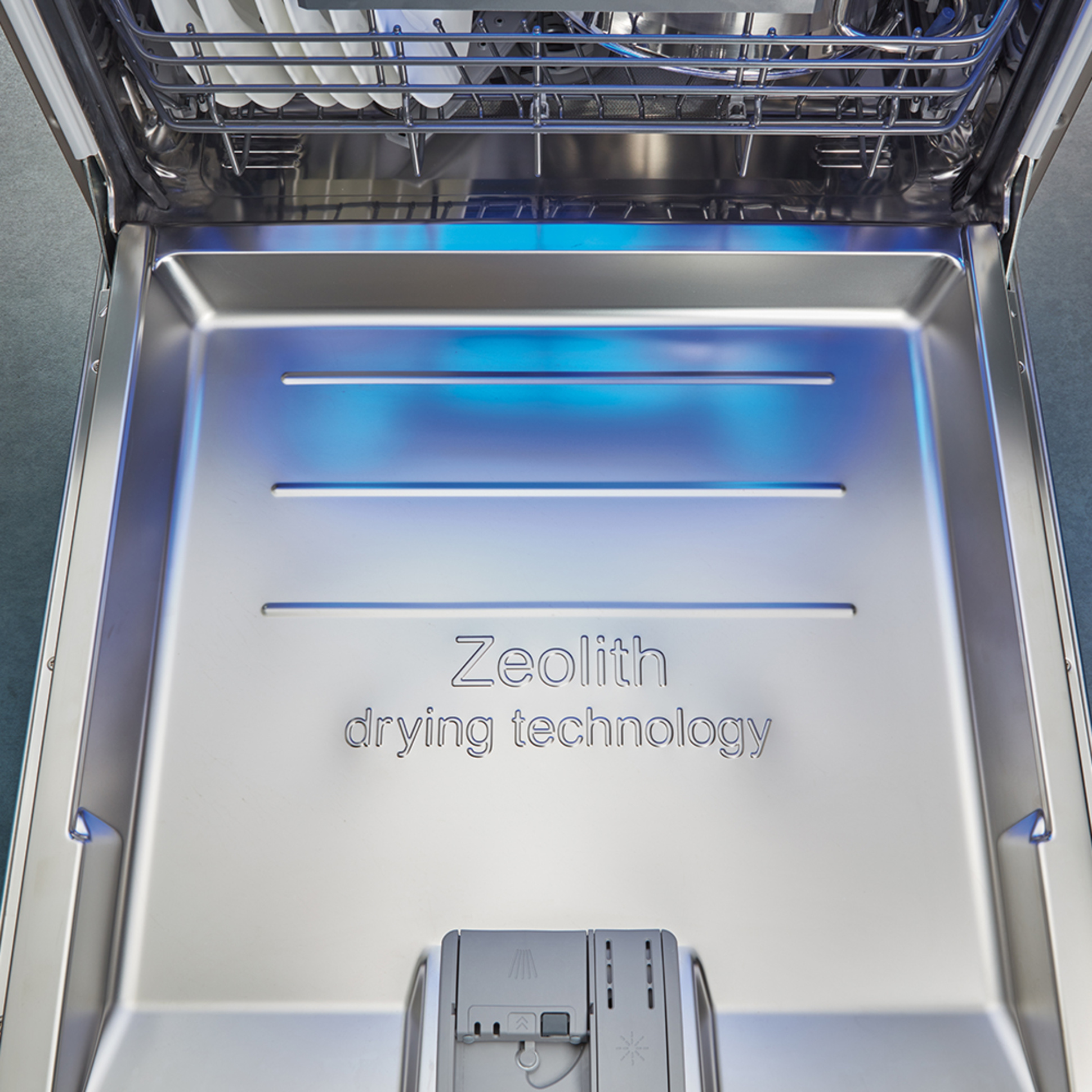 Zeolith Trocknen – Für glänzende Spülergebnisse bei Elektro Dietz GmbH in Weilerbach